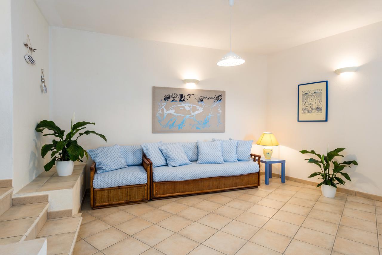 Apartment In S'Abba E Sa Pedra With Pool Golfo Aranci Bagian luar foto