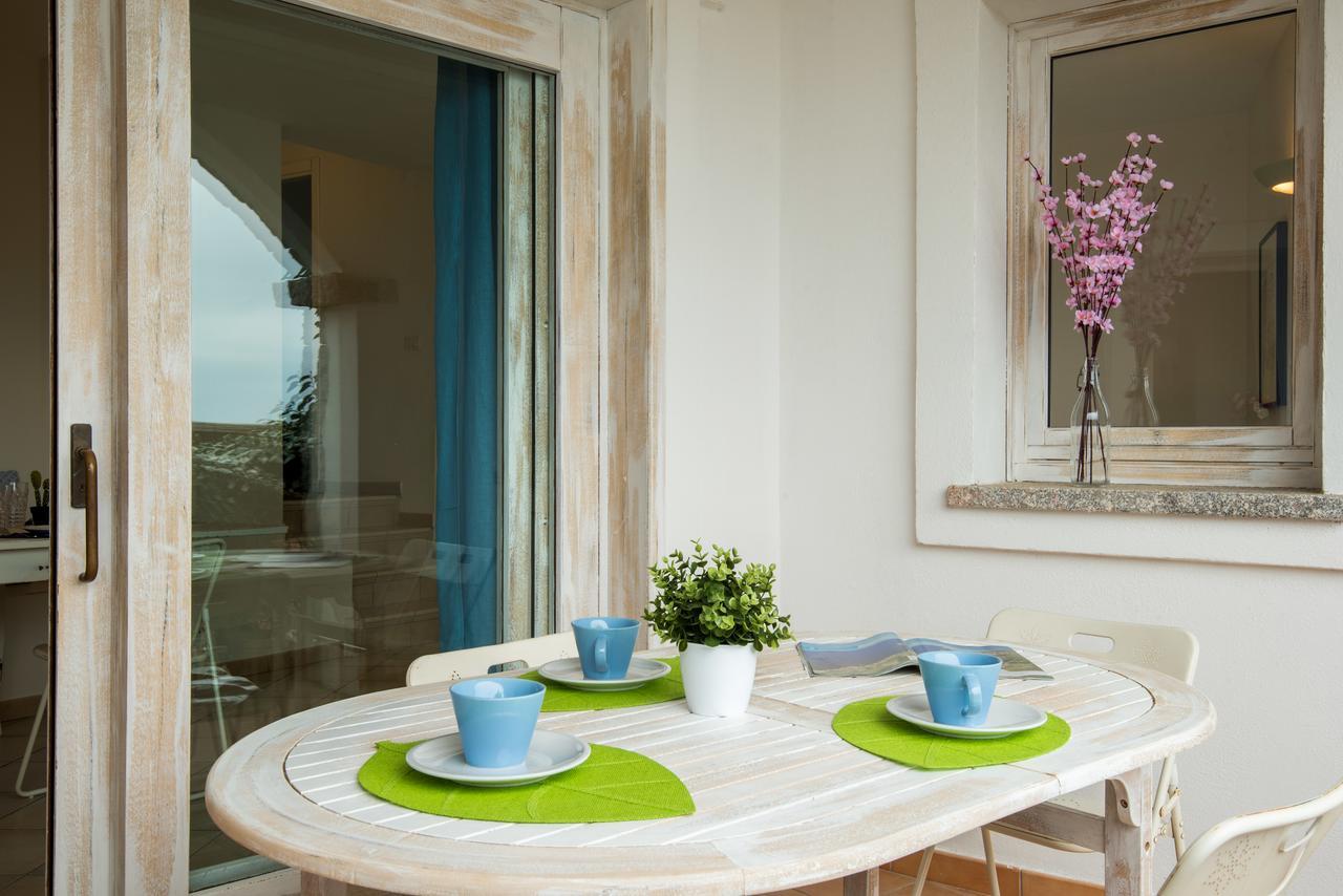 Apartment In S'Abba E Sa Pedra With Pool Golfo Aranci Bagian luar foto
