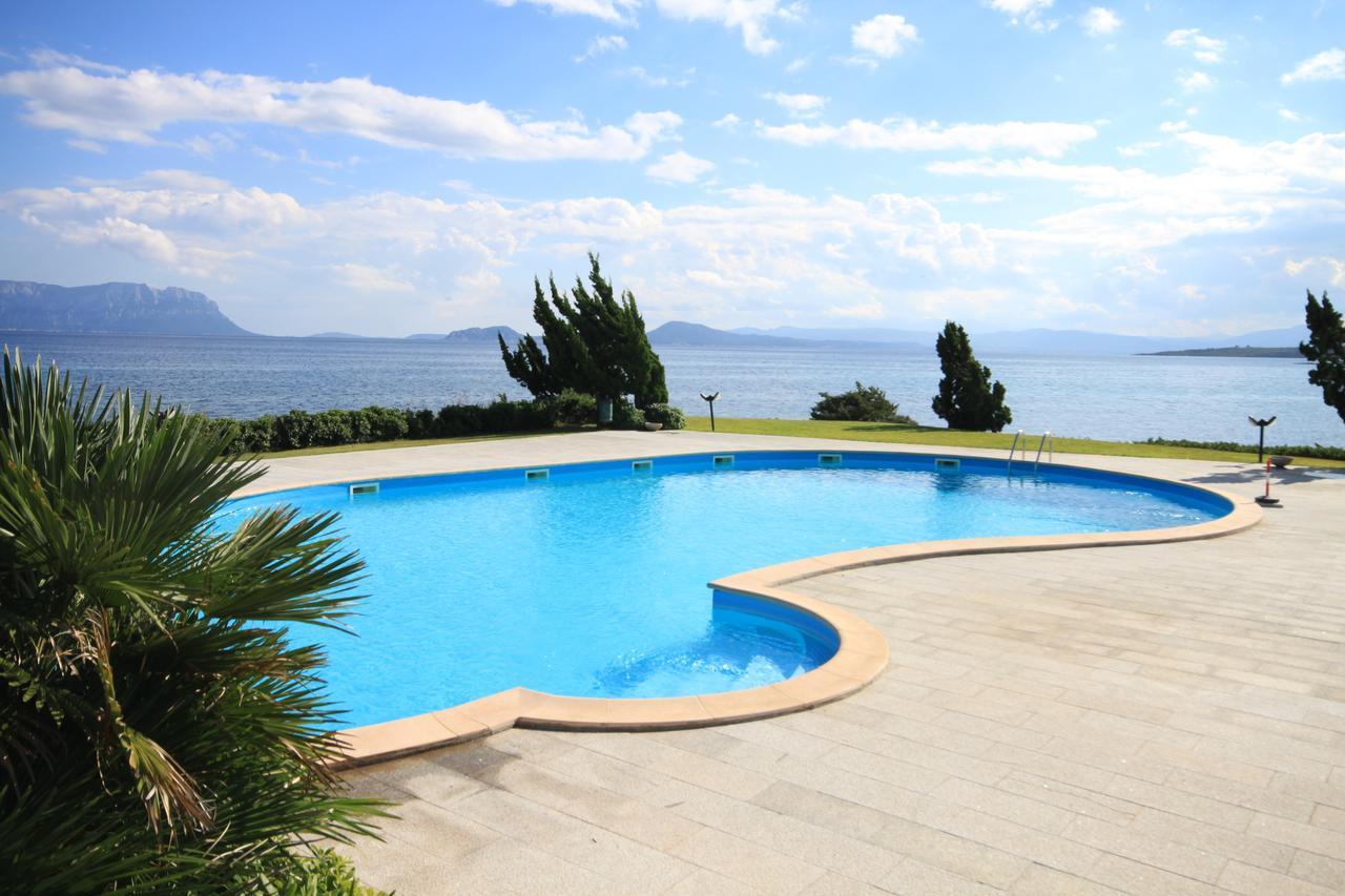 Apartment In S'Abba E Sa Pedra With Pool Golfo Aranci Bagian luar foto